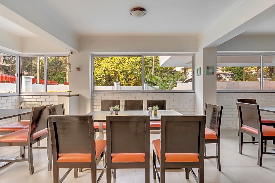 Arotel Rooms & Suites