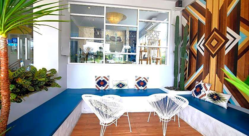 Chill House at Naiyang