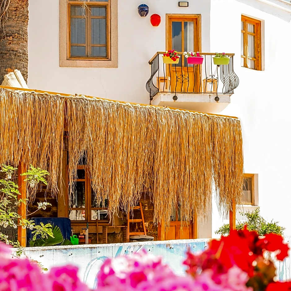 Çeşme Pürhayal Pansiyon