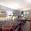 Super 8 by Wyndham Cromwell/Middletown