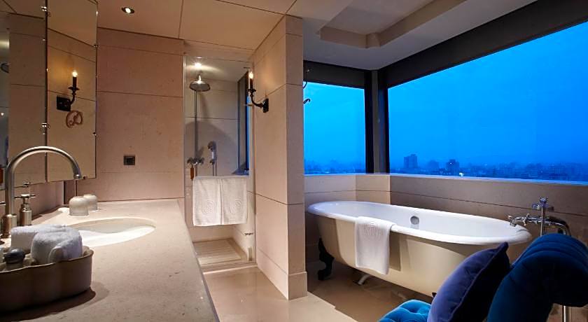 Palais De Chine Hotel