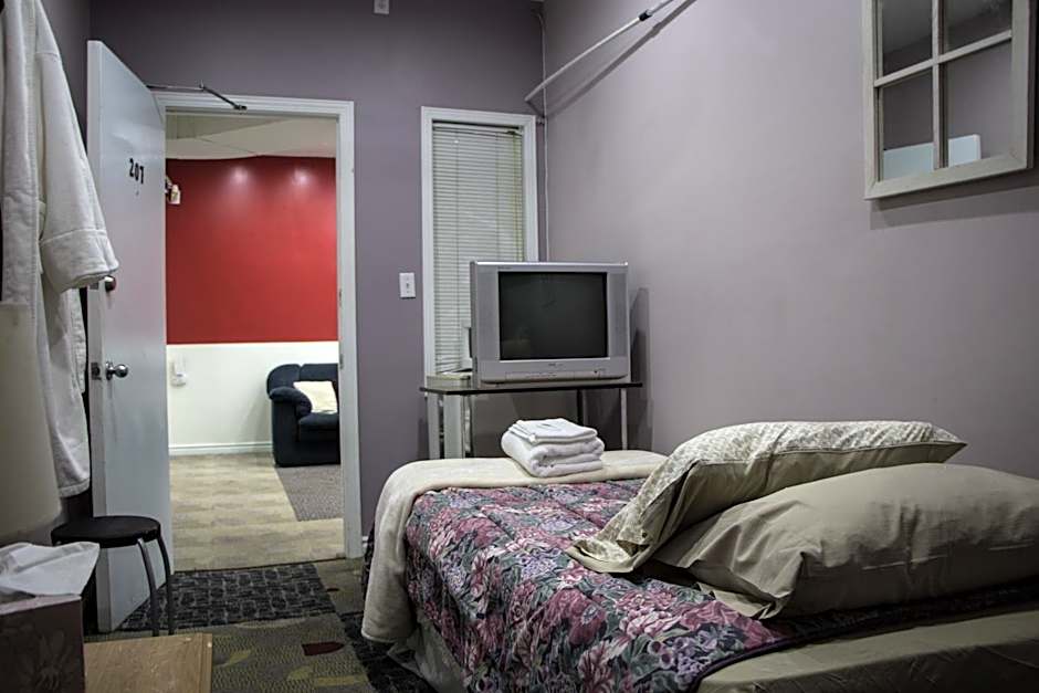 Saint Lawrence Residences and Suites