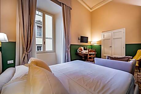 Double or Twin Room with City View