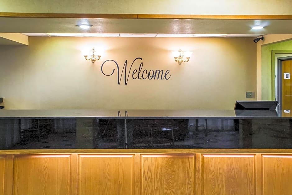Rodeway Inn & Conference Center – Sioux City, IA