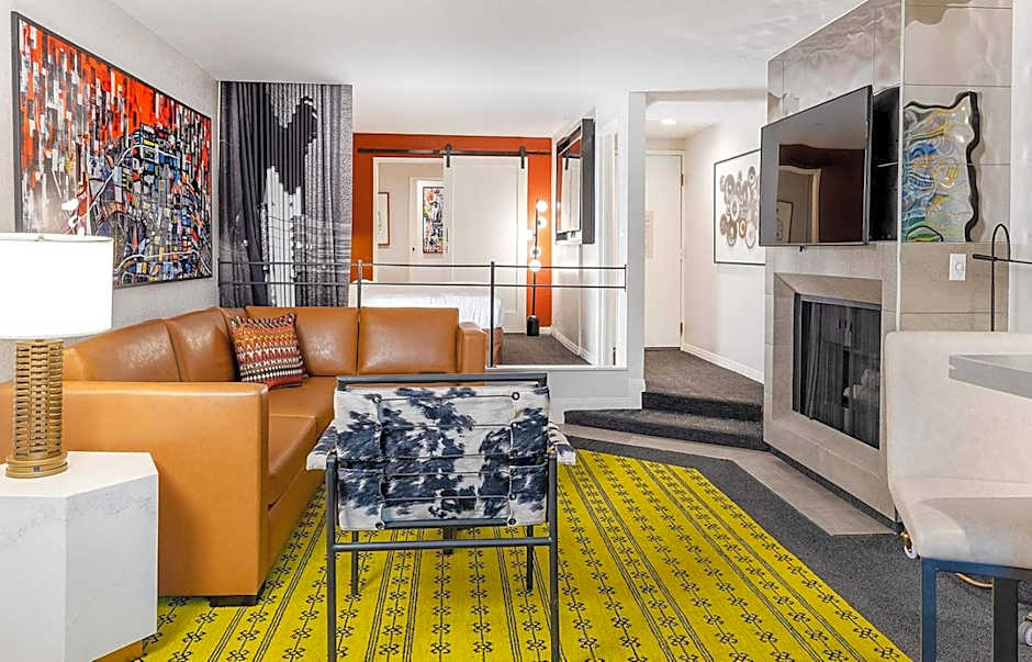 Montrose at Beverly Hills