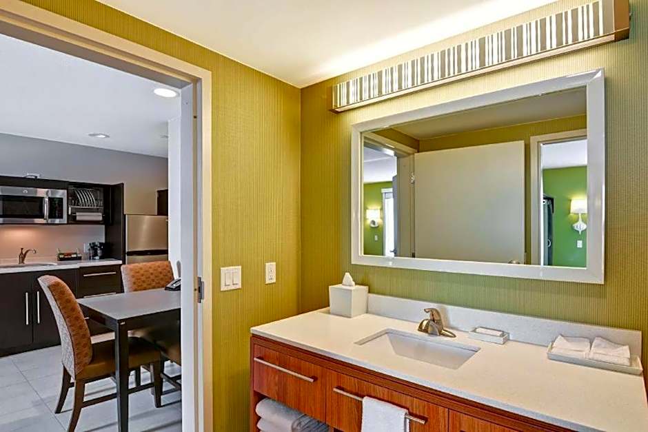 Home2 Suites by Hilton Green Bay