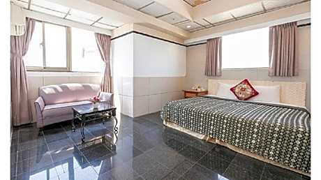 Yi Pin Business Hotel