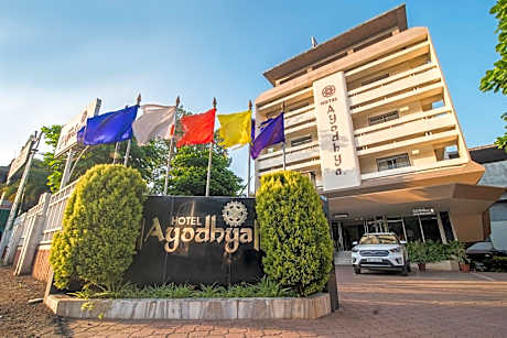 Hotel Ayodhya