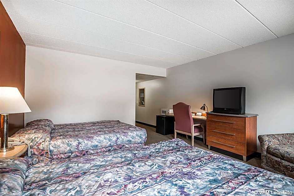 Econo Lodge Near Plymouth State University