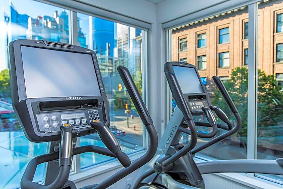Best Western Premier Chateau Granville Hotel & Suites & Conference Centre