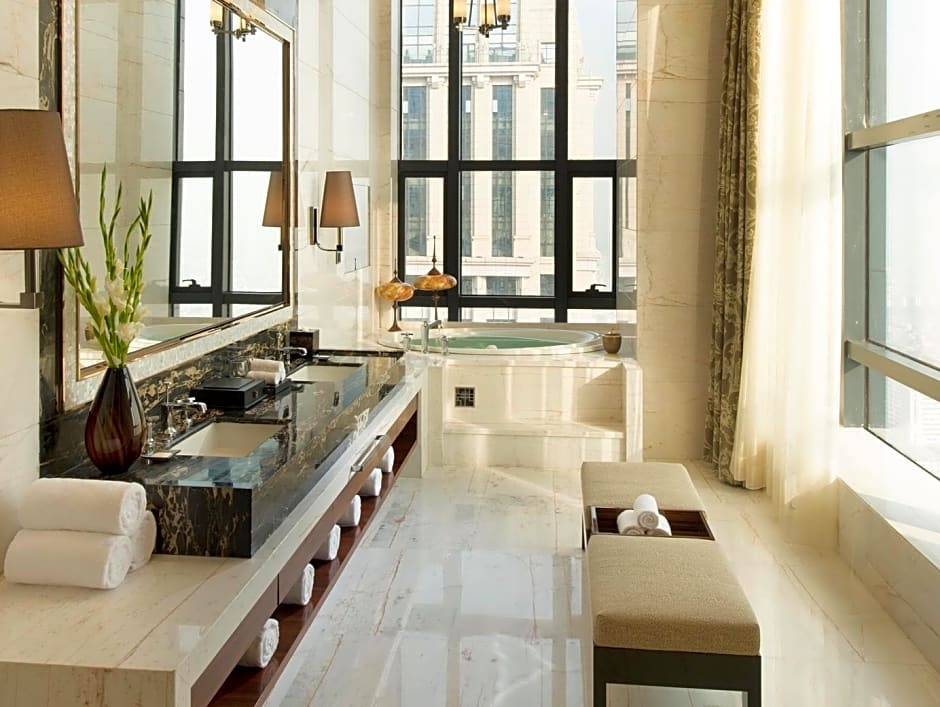 Hilton Zhongshan Downtown