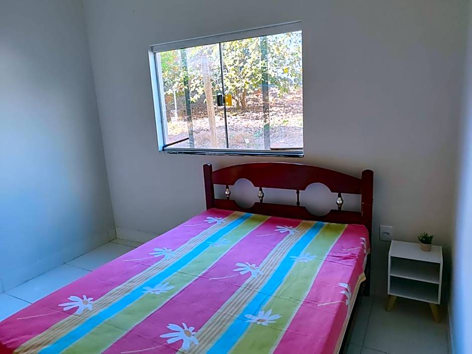 Casa espaçosa em frente à pracinha