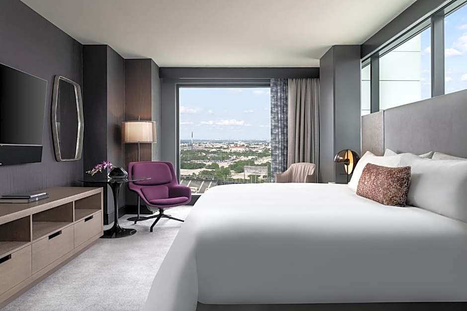 Loews Arlington Hotel