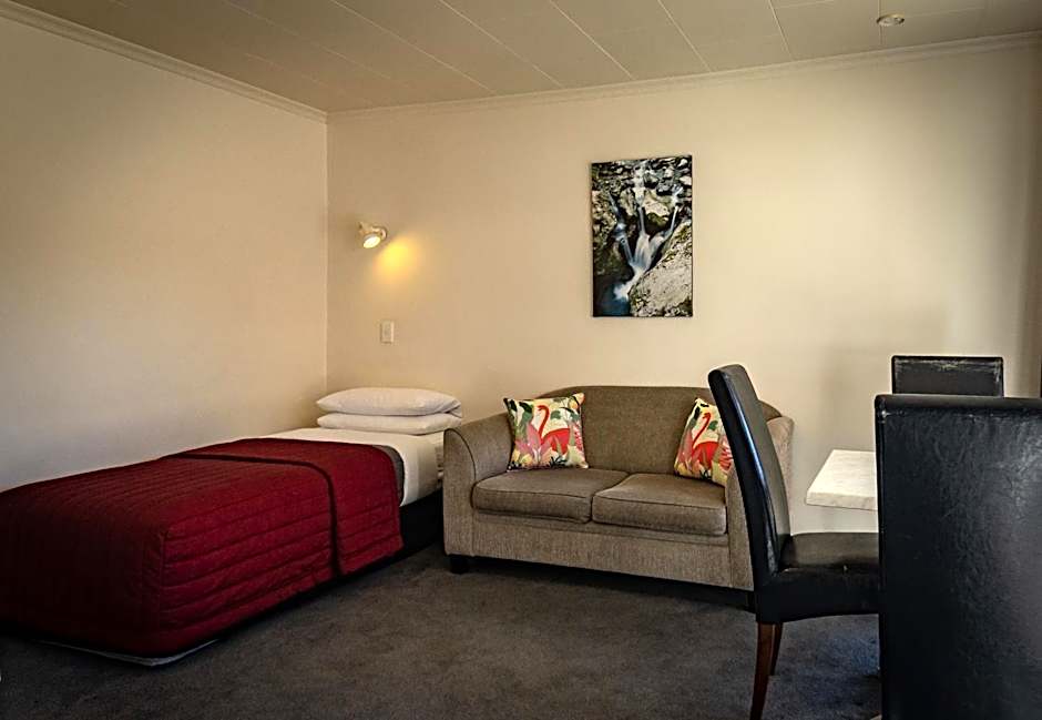 ASURE Amber Court Motel