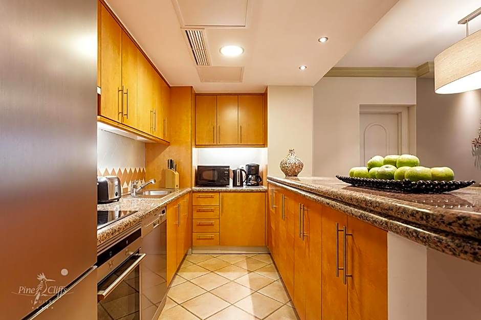 Pine Cliffs Suites