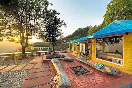 Hotel Seclude Mussoorie