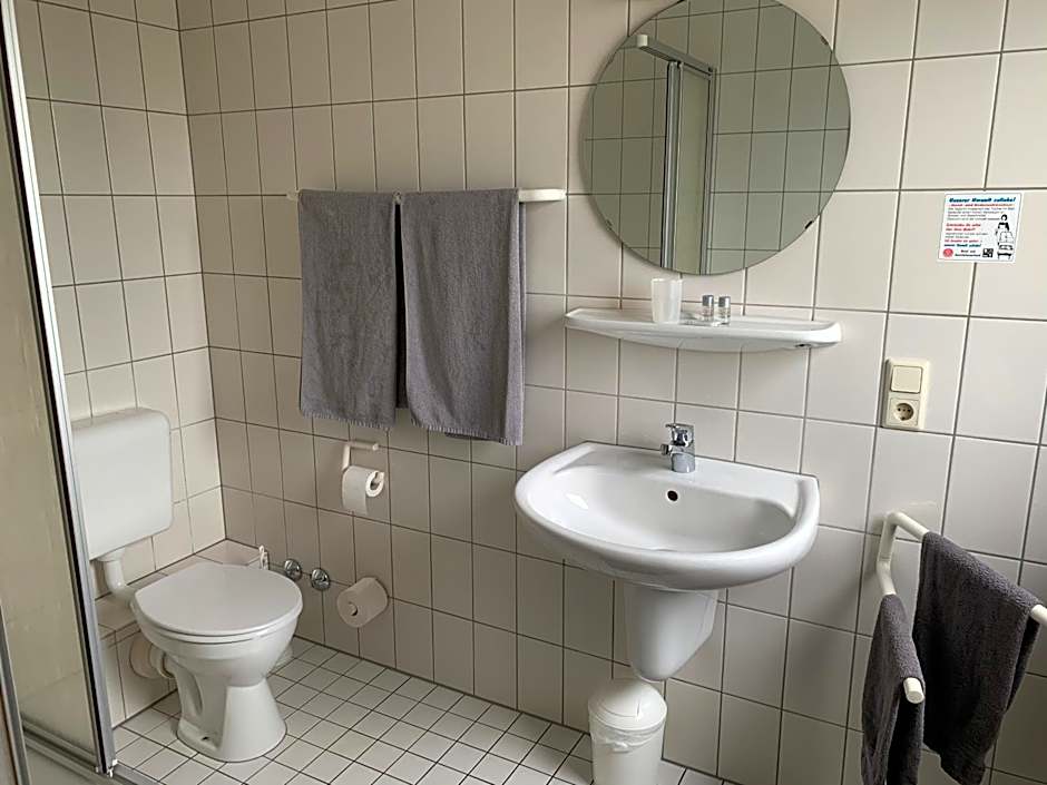 Hotel Zur Schleuse (Garni)