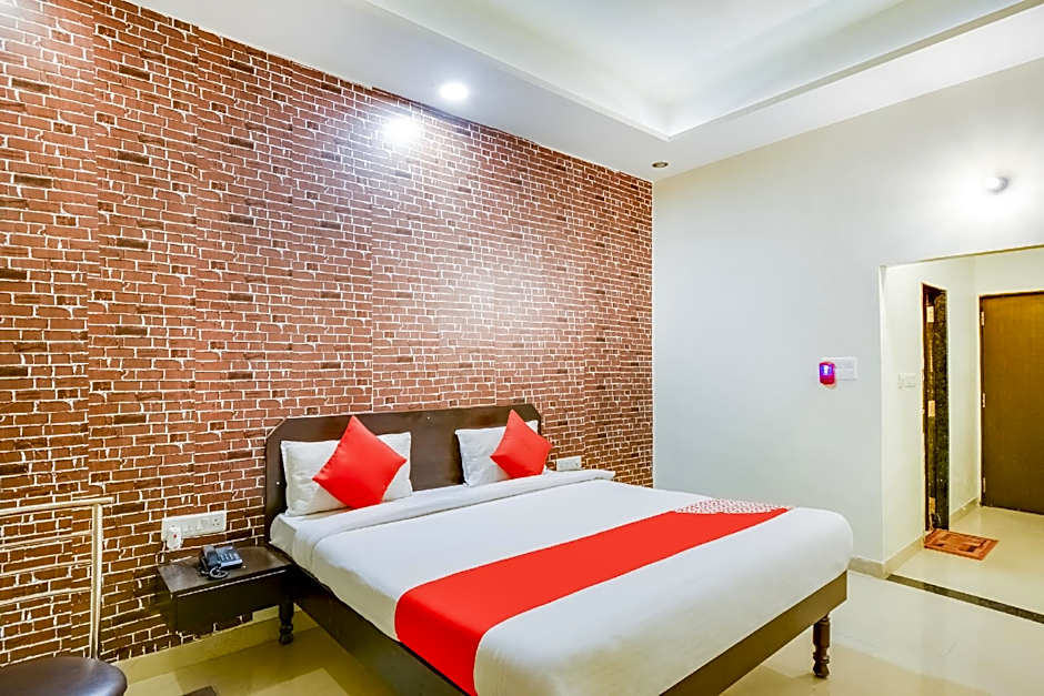 Hotel O The Thar Mid Way Hotel And Restaurant