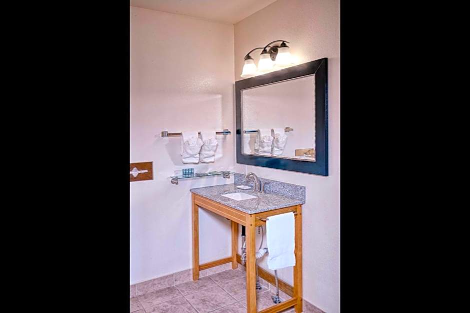 The Ridgeline Hotel at Yellowstone, Ascend Hotel Collection