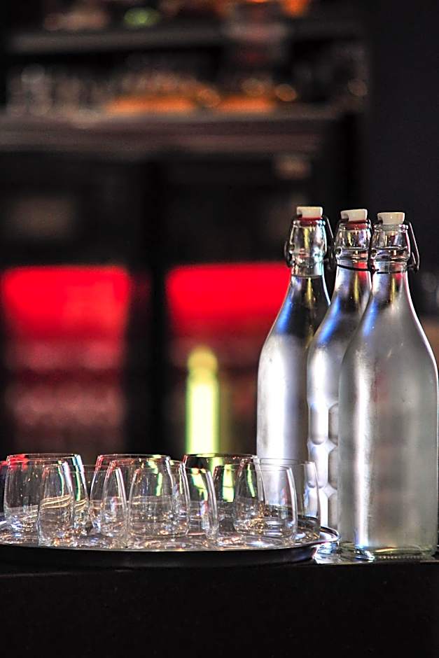 Chateau Marlborough Hotel