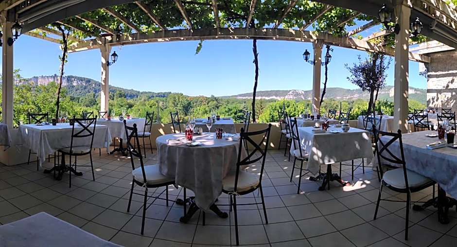 Château Hôtel La Terrasse - Teritoria