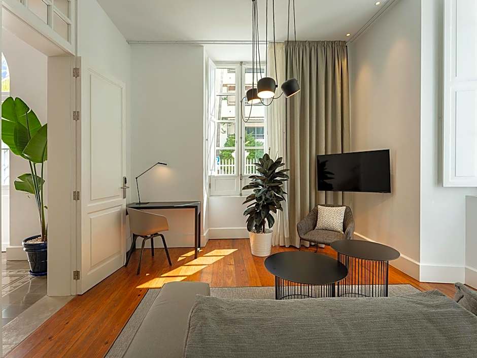 The Park Suites by IRES LAR