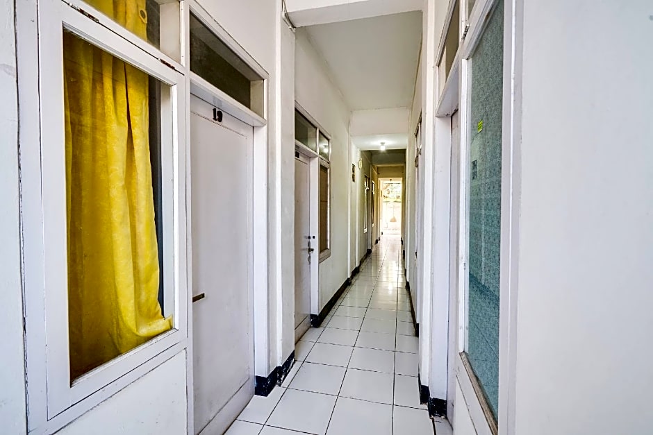 SPOT ON 91386 De Jawara Homestay Syariah