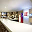 ibis Melbourne Hotel and Apartments