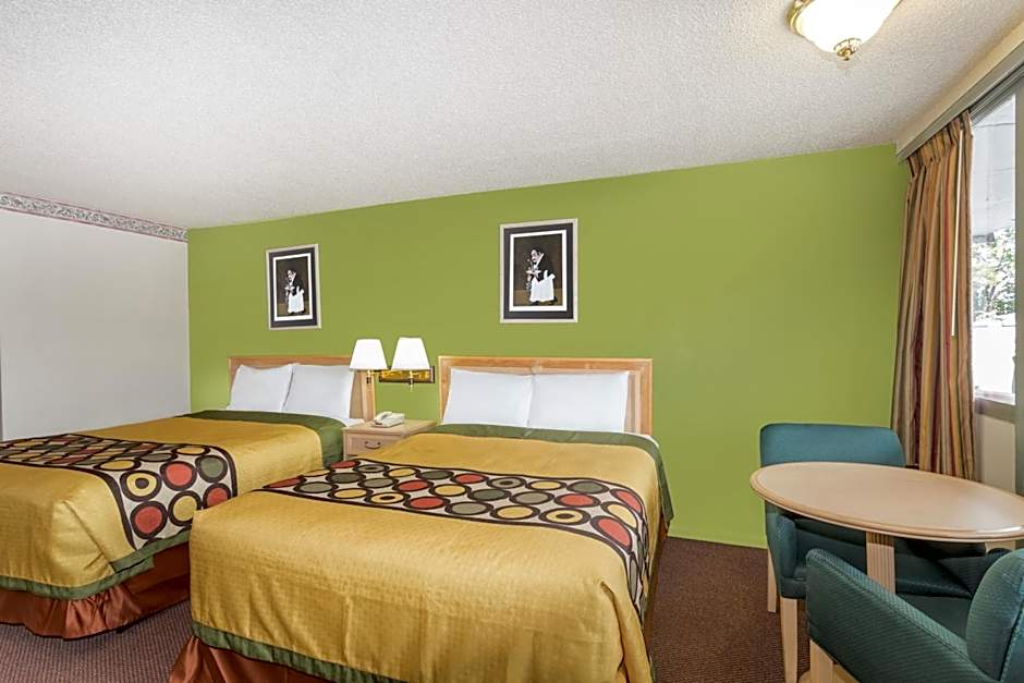 Photo 1 of 1 of 2 Queen Beds