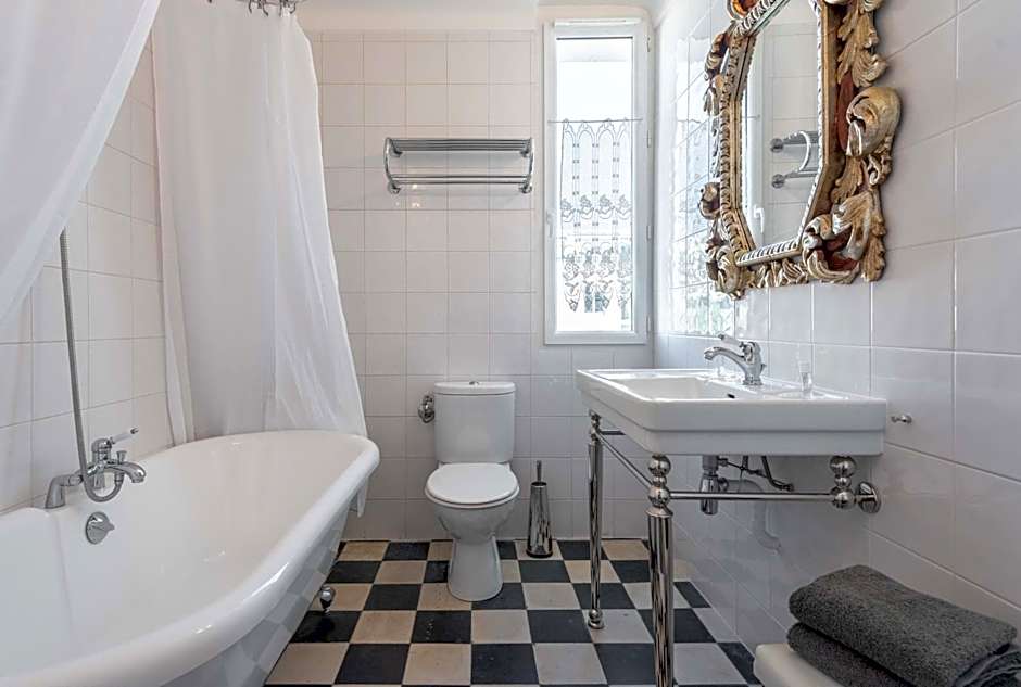 Hôtel Cecil Adults only