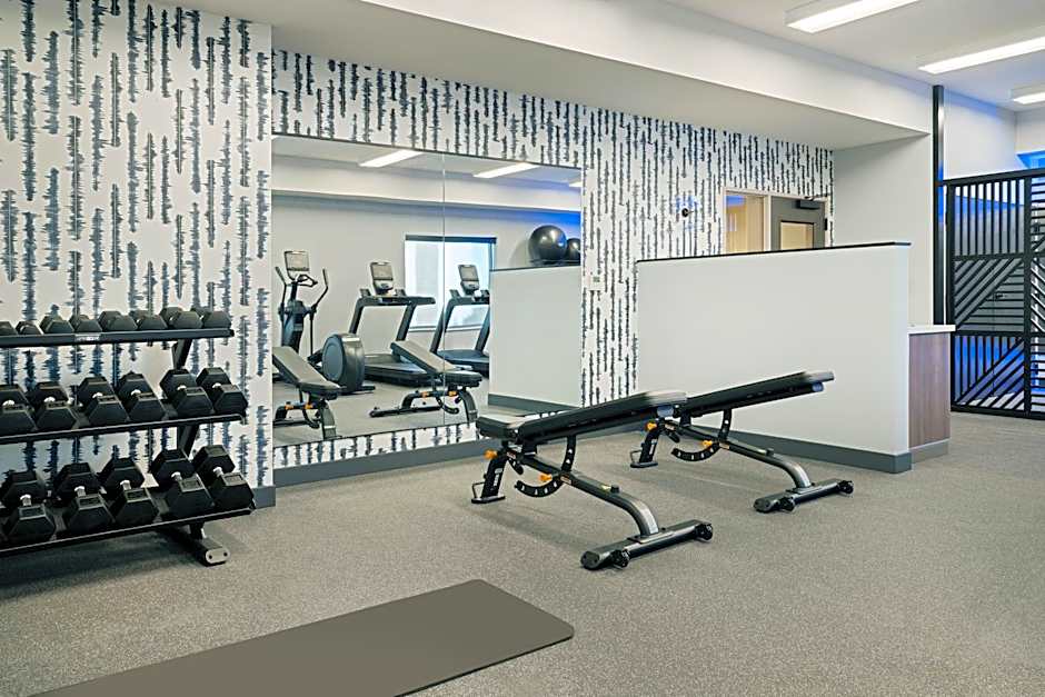 Atwell Suites Kansas City Airport By IHG