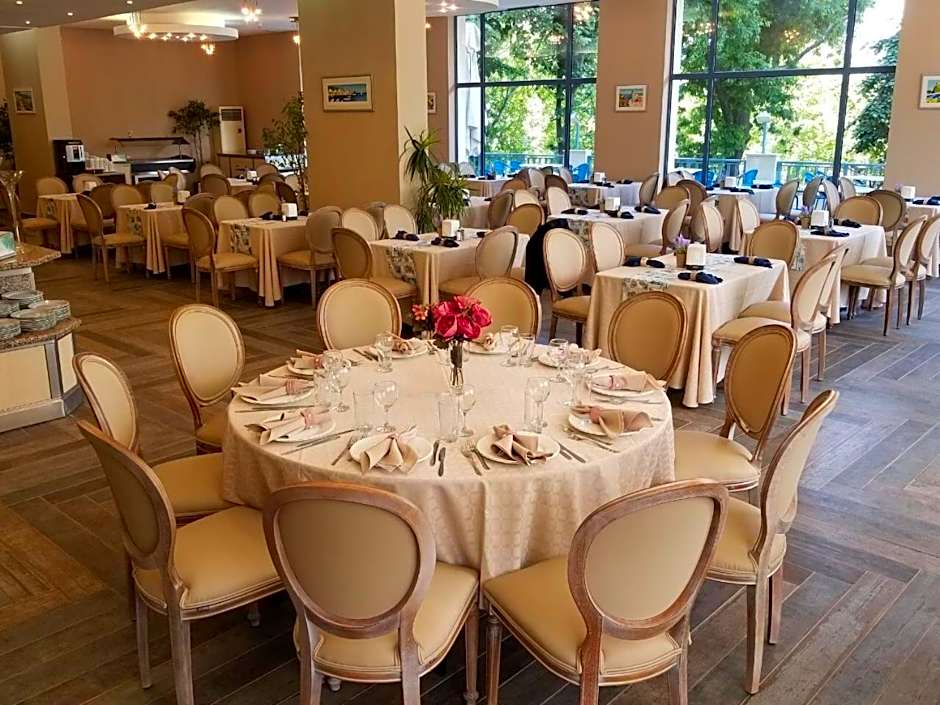 Sofia Hotel - All Inclusive & Private Beach