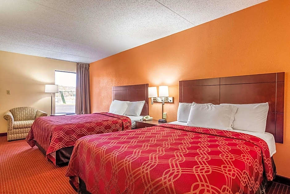 Econo Lodge Rocky Top