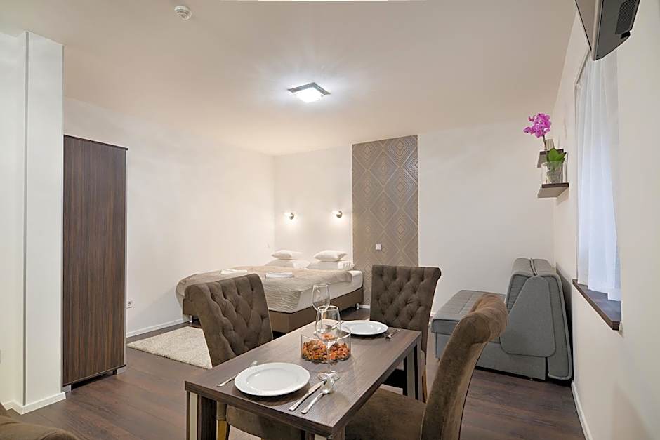 Paulay Downtown Apartments