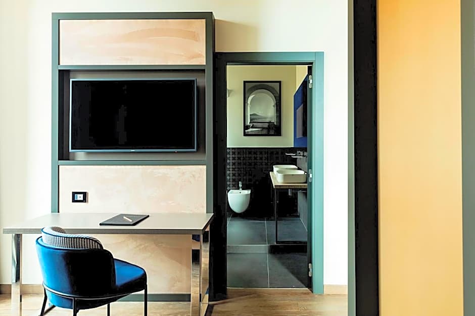Amadomus Luxury Suites