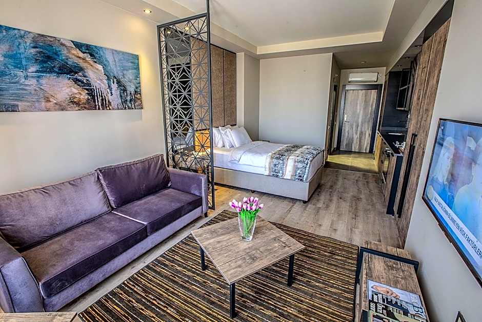 Shimall Hotel