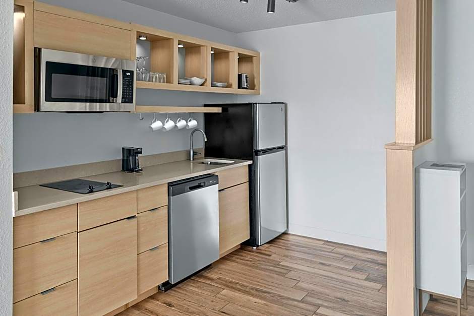 TownePlace Suites by Marriott Detroit Warren