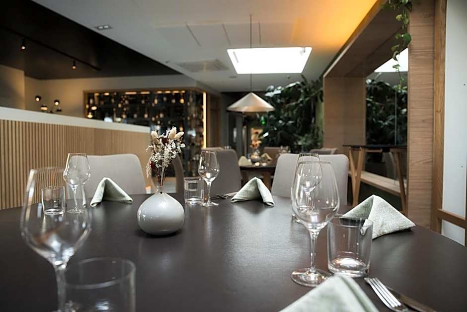 Logis Restaurant & Hôtel À la 12