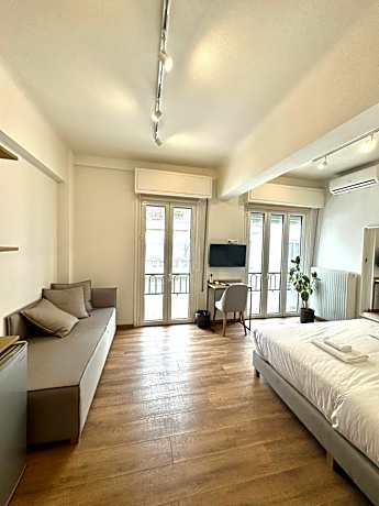 Deluxe Double or Twin Room with Balcony