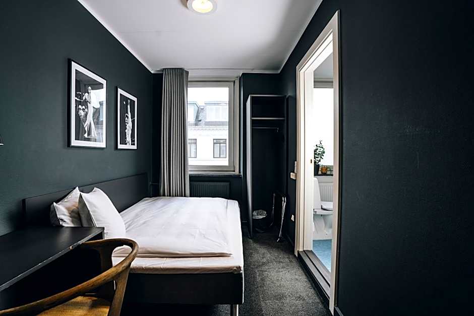 Hotel Maritime