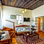 Belmondo Hotel