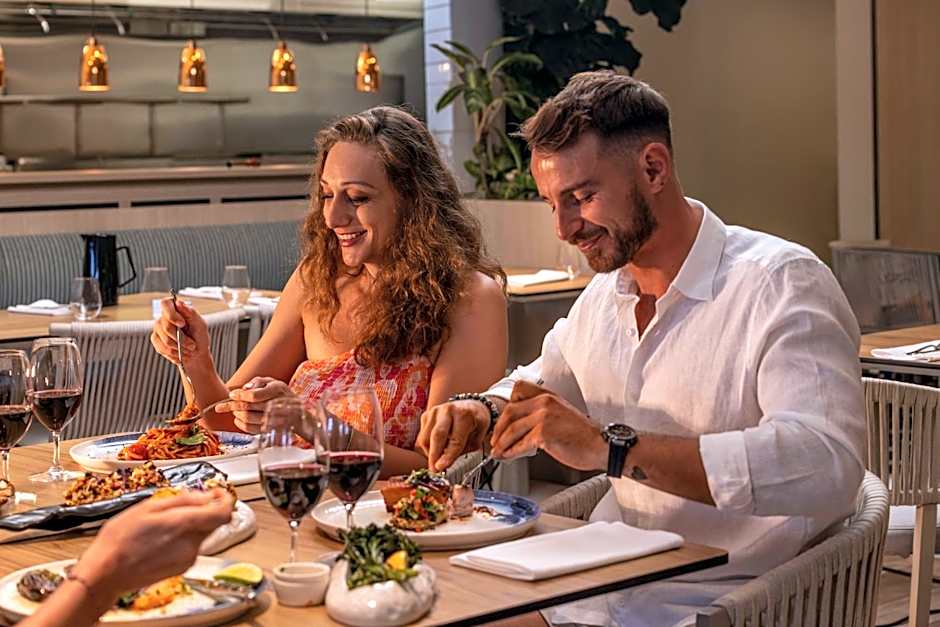 Ibis Darwin Airport Hotel