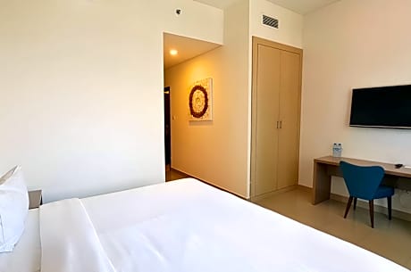 Classic City One-Bedroom Including 20% discount on F&B