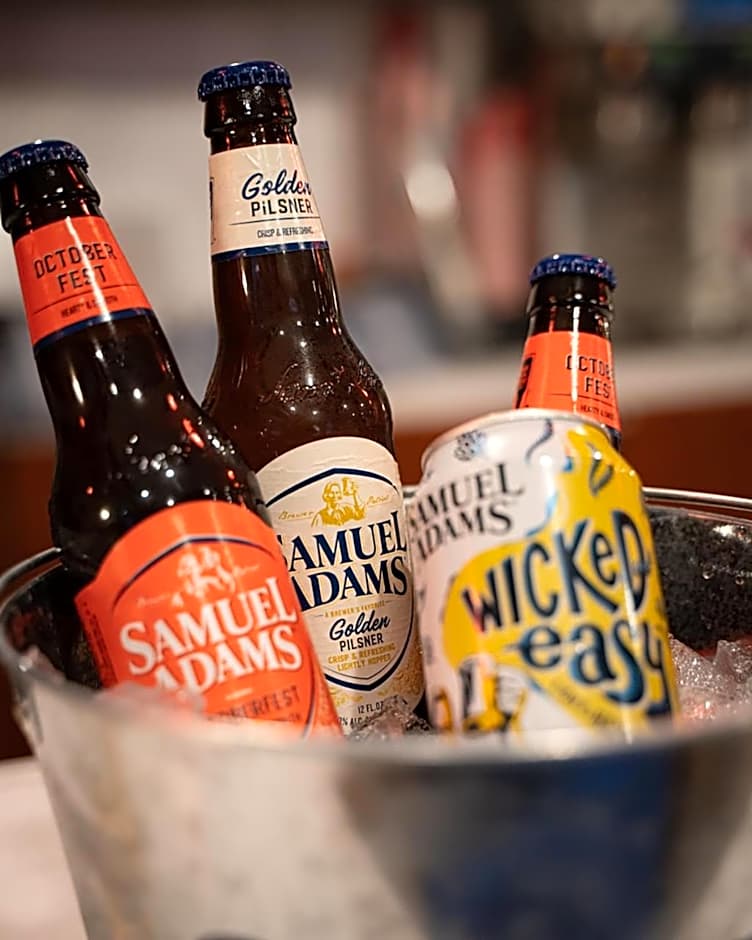 Courtyard by Marriott Boston Copley Square