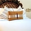 Los Pilares Hotel
