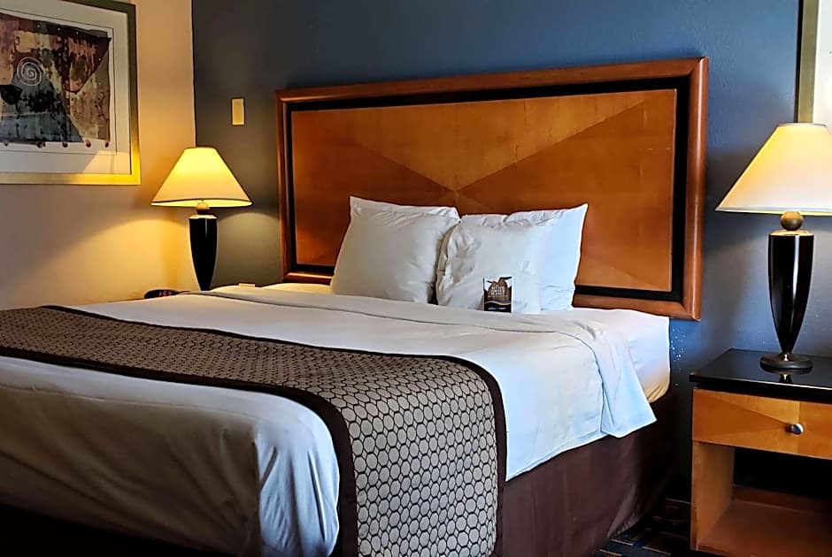 Baymont by Wyndham Knoxville I-75