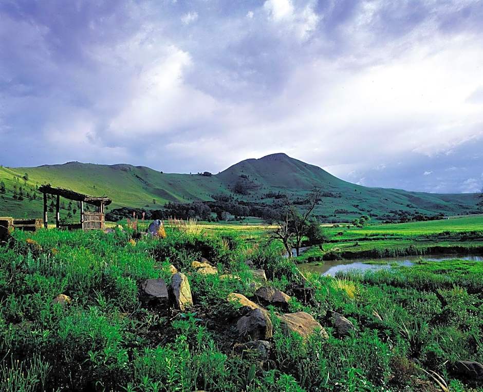 Photo 1 of 50 of Stonecutters Lodge