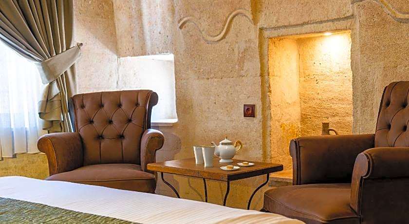 Ares Cave Suites