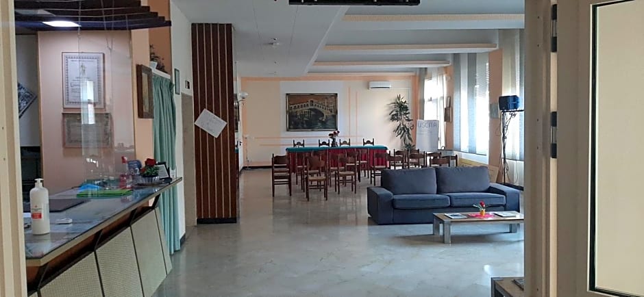 George Hotel – Barcellona Pozzo di Gotto, WA