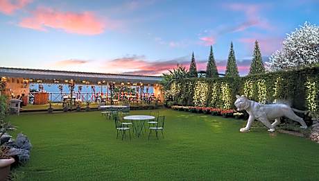 Summit Namnang Courtyard & Spa, Gangtok